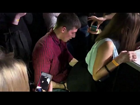 ❤️ Rhyw go iawn mewn clwb nos yn Rwseg. Merch Rwseg 18-mlwydd-oed yn yr anws a'r fagina fucked mewn clwb nos ❤️❌ Fideos rhyw ar cy.pornpics-de.ru ❌️